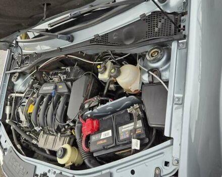 Серый Дачия Logan MCV, объемом двигателя 1.6 л и пробегом 174 тыс. км за 5950 $, фото 12 на Automoto.ua