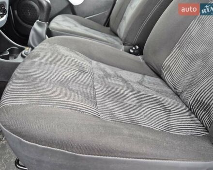 Серый Дачия Logan MCV, объемом двигателя 1.6 л и пробегом 174 тыс. км за 5950 $, фото 57 на Automoto.ua