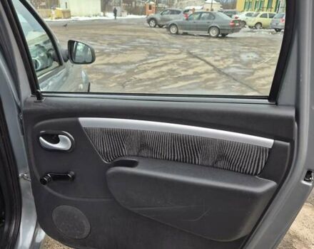 Серый Дачия Logan MCV, объемом двигателя 1.6 л и пробегом 174 тыс. км за 5950 $, фото 74 на Automoto.ua