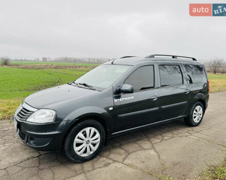 Серый Дачия Logan MCV, объемом двигателя 1.6 л и пробегом 78 тыс. км за 8200 $, фото 2 на Automoto.ua