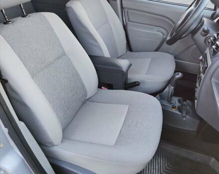 Серый Дачия Logan MCV, объемом двигателя 1.6 л и пробегом 219 тыс. км за 5900 $, фото 34 на Automoto.ua