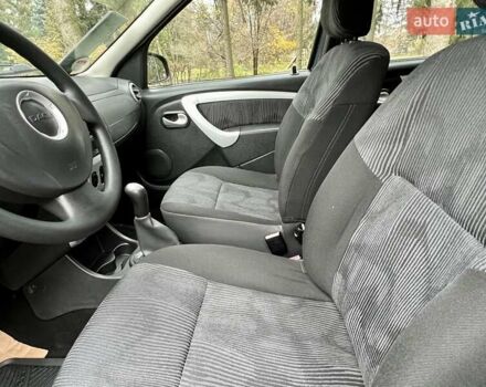 Сірий Дачія Logan MCV, об'ємом двигуна 1.6 л та пробігом 168 тис. км за 6800 $, фото 68 на Automoto.ua