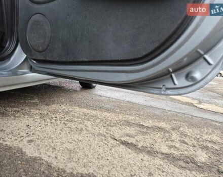 Серый Дачия Logan MCV, объемом двигателя 1.6 л и пробегом 174 тыс. км за 5950 $, фото 76 на Automoto.ua