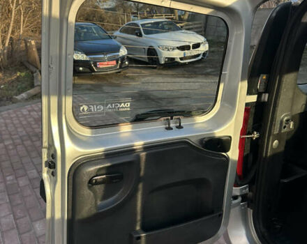 Сірий Дачія Logan MCV, об'ємом двигуна 1.6 л та пробігом 172 тис. км за 6150 $, фото 8 на Automoto.ua