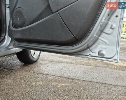 Серый Дачия Logan MCV, объемом двигателя 1.6 л и пробегом 174 тыс. км за 5950 $, фото 80 на Automoto.ua