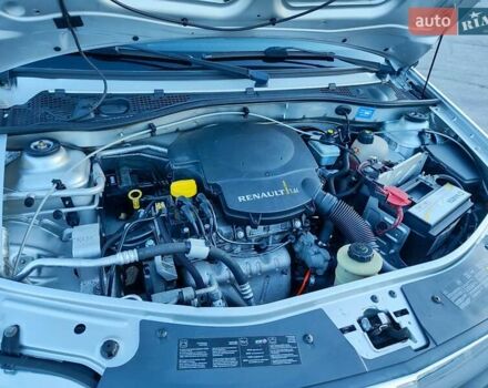 Серый Дачия Logan MCV, объемом двигателя 1.6 л и пробегом 219 тыс. км за 5900 $, фото 11 на Automoto.ua