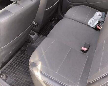 Серый Дачия Logan MCV, объемом двигателя 1.6 л и пробегом 123 тыс. км за 6300 $, фото 4 на Automoto.ua