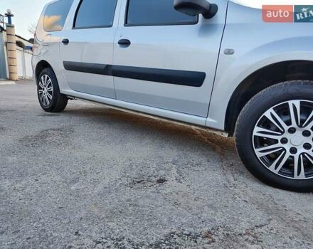 Серый Дачия Logan MCV, объемом двигателя 1.6 л и пробегом 219 тыс. км за 5900 $, фото 15 на Automoto.ua