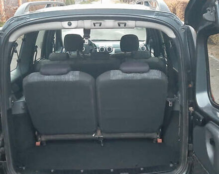 Серый Дачия Logan MCV, объемом двигателя 1.6 л и пробегом 180 тыс. км за 6650 $, фото 22 на Automoto.ua