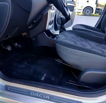 Сірий Дачія Logan MCV, об'ємом двигуна 1.6 л та пробігом 162 тис. км за 6950 $, фото 21 на Automoto.ua