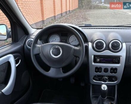 Серый Дачия Logan MCV, объемом двигателя 1.6 л и пробегом 173 тыс. км за 6649 $, фото 95 на Automoto.ua