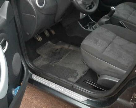 Серый Дачия Logan MCV, объемом двигателя 1.6 л и пробегом 180 тыс. км за 6650 $, фото 50 на Automoto.ua