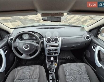 Серый Дачия Logan MCV, объемом двигателя 1.6 л и пробегом 174 тыс. км за 5950 $, фото 2 на Automoto.ua