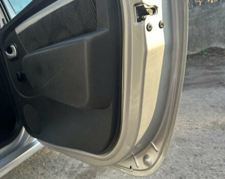 Сірий Дачія Logan MCV, об'ємом двигуна 1.6 л та пробігом 172 тис. км за 6150 $, фото 15 на Automoto.ua