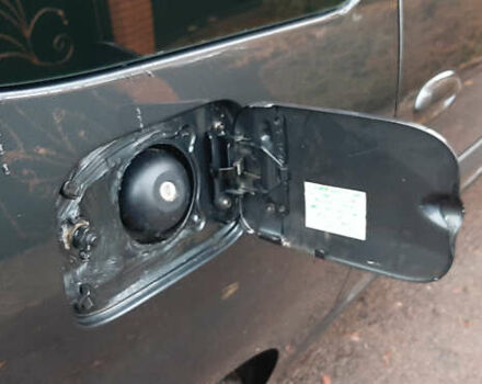 Сірий Дачія Logan MCV, об'ємом двигуна 1.6 л та пробігом 286 тис. км за 6650 $, фото 18 на Automoto.ua