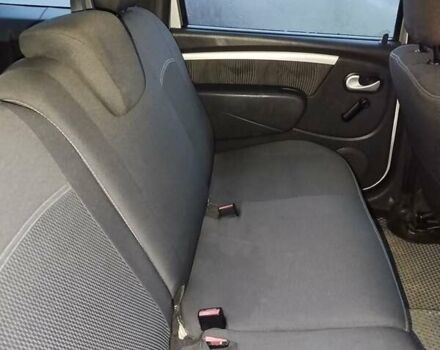 Серый Дачия Logan MCV, объемом двигателя 1.6 л и пробегом 162 тыс. км за 6700 $, фото 3 на Automoto.ua