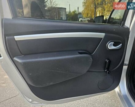 Серый Дачия Logan MCV, объемом двигателя 1.6 л и пробегом 196 тыс. км за 5850 $, фото 50 на Automoto.ua