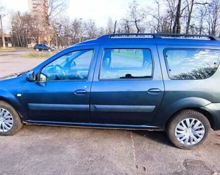 Серый Дачия Logan MCV, объемом двигателя 1.6 л и пробегом 224 тыс. км за 6800 $, фото 4 на Automoto.ua