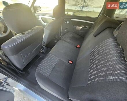 Серый Дачия Logan MCV, объемом двигателя 1.6 л и пробегом 196 тыс. км за 5850 $, фото 53 на Automoto.ua