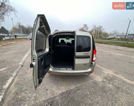 Серый Дачия Logan MCV, объемом двигателя 1.5 л и пробегом 192 тыс. км за 6500 $, фото 33 на Automoto.ua