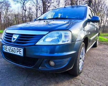 Серый Дачия Logan MCV, объемом двигателя 1.6 л и пробегом 224 тыс. км за 6800 $, фото 5 на Automoto.ua