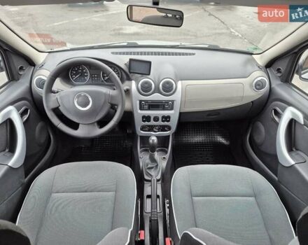 Серый Дачия Logan MCV, объемом двигателя 0 л и пробегом 182 тыс. км за 6950 $, фото 2 на Automoto.ua