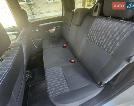 Серый Дачия Logan MCV, объемом двигателя 1.6 л и пробегом 196 тыс. км за 5850 $, фото 54 на Automoto.ua