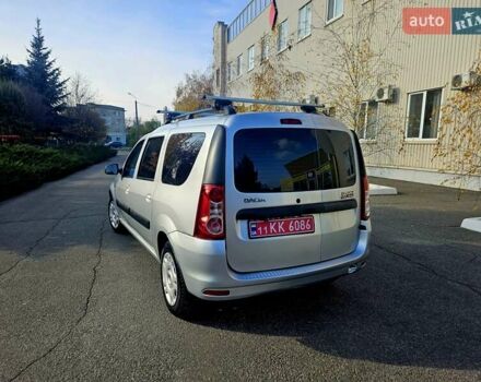 Серый Дачия Logan MCV, объемом двигателя 1.6 л и пробегом 196 тыс. км за 5850 $, фото 9 на Automoto.ua