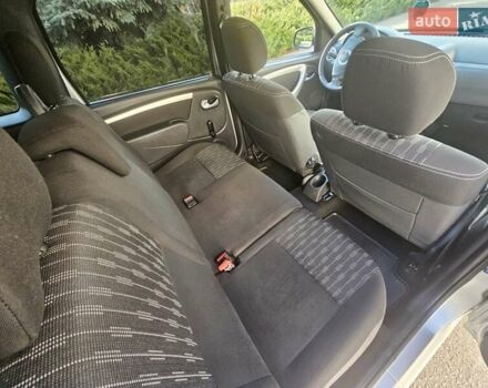 Серый Дачия Logan MCV, объемом двигателя 1.6 л и пробегом 196 тыс. км за 5850 $, фото 47 на Automoto.ua