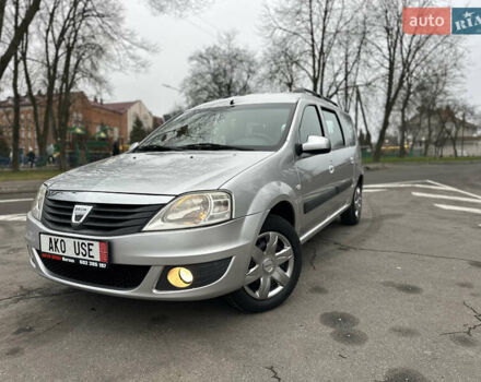Серый Дачия Logan MCV, объемом двигателя 1.6 л и пробегом 138 тыс. км за 6999 $, фото 4 на Automoto.ua