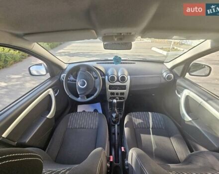 Серый Дачия Logan MCV, объемом двигателя 1.6 л и пробегом 196 тыс. км за 5850 $, фото 56 на Automoto.ua