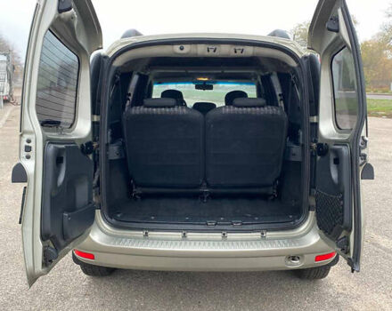 Серый Дачия Logan MCV, объемом двигателя 1.5 л и пробегом 192 тыс. км за 6500 $, фото 34 на Automoto.ua