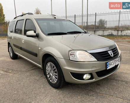 Серый Дачия Logan MCV, объемом двигателя 1.5 л и пробегом 192 тыс. км за 6500 $, фото 3 на Automoto.ua