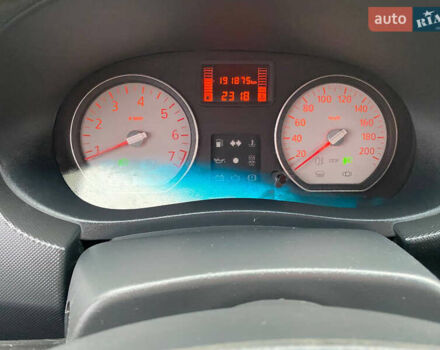Серый Дачия Logan MCV, объемом двигателя 1.5 л и пробегом 192 тыс. км за 6500 $, фото 13 на Automoto.ua