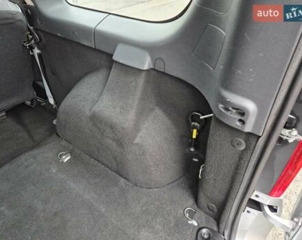 Серый Дачия Logan MCV, объемом двигателя 0 л и пробегом 182 тыс. км за 6950 $, фото 75 на Automoto.ua