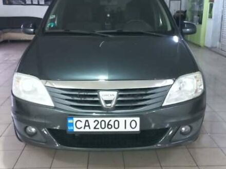 Серый Дачия Logan MCV, объемом двигателя 1.6 л и пробегом 199 тыс. км за 6000 $, фото 1 на Automoto.ua