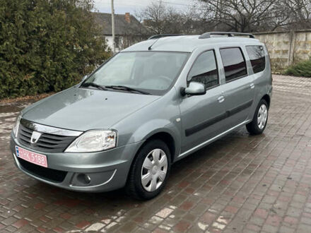 Сірий Дачія Logan MCV, об'ємом двигуна 1.6 л та пробігом 212 тис. км за 5800 $, фото 1 на Automoto.ua