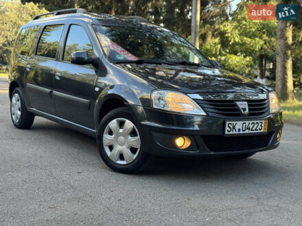 Дачія Logan MCV 2010 у Умани на Automoto.ua Сірий Дачія Logan MCV, об'ємом двигуна 1.6 л та пробігом 166 тис. км за 6350 $, фото 1 на Automoto.ua