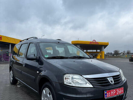 Серый Дачия Logan MCV, объемом двигателя 0 л и пробегом 200 тыс. км за 5900 $, фото 1 на Automoto.ua