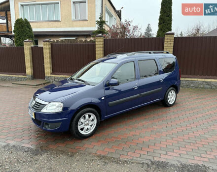 Синий Дачия Logan MCV, объемом двигателя 1.6 л и пробегом 218 тыс. км за 5799 $, фото 3 на Automoto.ua
