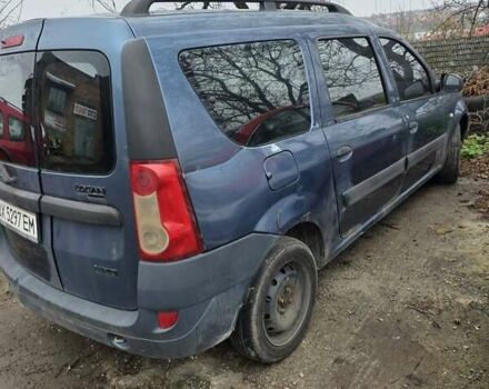 Синий Дачия Logan MCV, объемом двигателя 1.6 л и пробегом 320 тыс. км за 3500 $, фото 1 на Automoto.ua