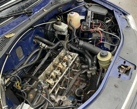 Синий Дачия Logan MCV, объемом двигателя 1.6 л и пробегом 280 тыс. км за 2500 $, фото 9 на Automoto.ua