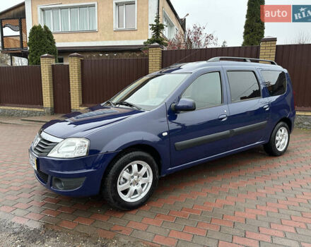 Синий Дачия Logan MCV, объемом двигателя 1.6 л и пробегом 218 тыс. км за 5799 $, фото 1 на Automoto.ua