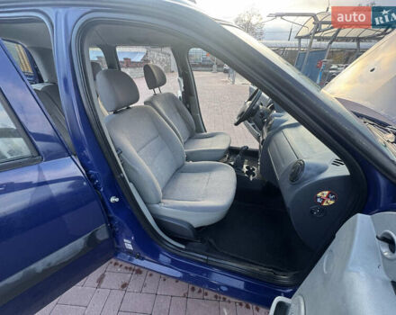 Синій Дачія Logan MCV, об'ємом двигуна 1.4 л та пробігом 185 тис. км за 3999 $, фото 16 на Automoto.ua