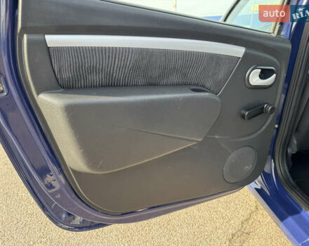 Синій Дачія Logan MCV, об'ємом двигуна 1.6 л та пробігом 198 тис. км за 6350 $, фото 60 на Automoto.ua