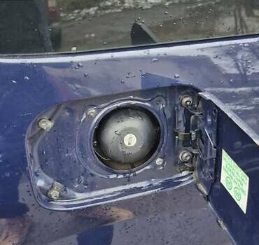 Синій Дачія Logan MCV, об'ємом двигуна 1.6 л та пробігом 180 тис. км за 5490 $, фото 13 на Automoto.ua