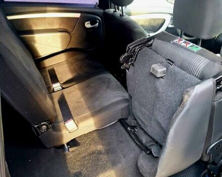 Синий Дачия Logan MCV, объемом двигателя 1.6 л и пробегом 160 тыс. км за 6300 $, фото 15 на Automoto.ua