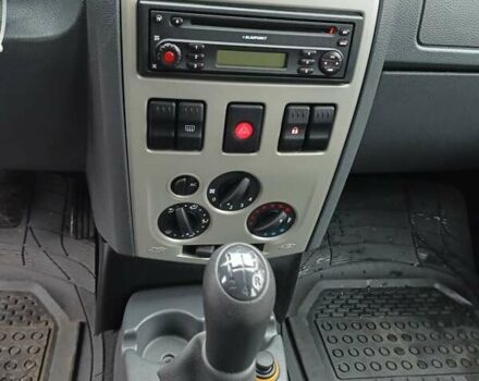 Синій Дачія Logan MCV, об'ємом двигуна 1.6 л та пробігом 188 тис. км за 5499 $, фото 8 на Automoto.ua