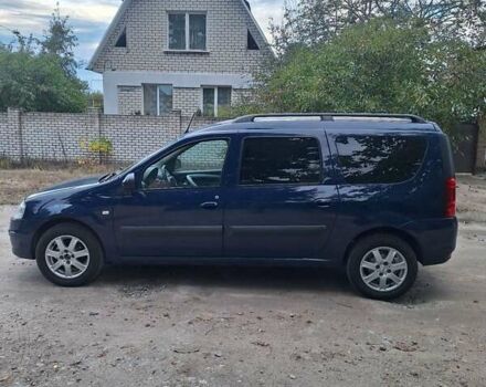 Синий Дачия Logan MCV, объемом двигателя 1.6 л и пробегом 160 тыс. км за 6300 $, фото 3 на Automoto.ua