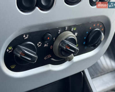 Синій Дачія Logan MCV, об'ємом двигуна 1.6 л та пробігом 197 тис. км за 6300 $, фото 25 на Automoto.ua